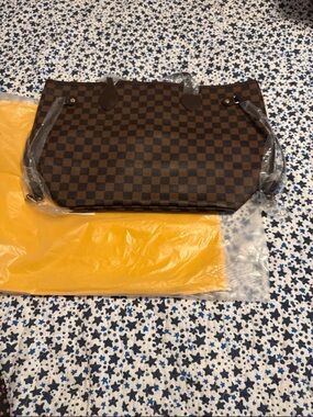 Pink Lily Brown Checkered Tote